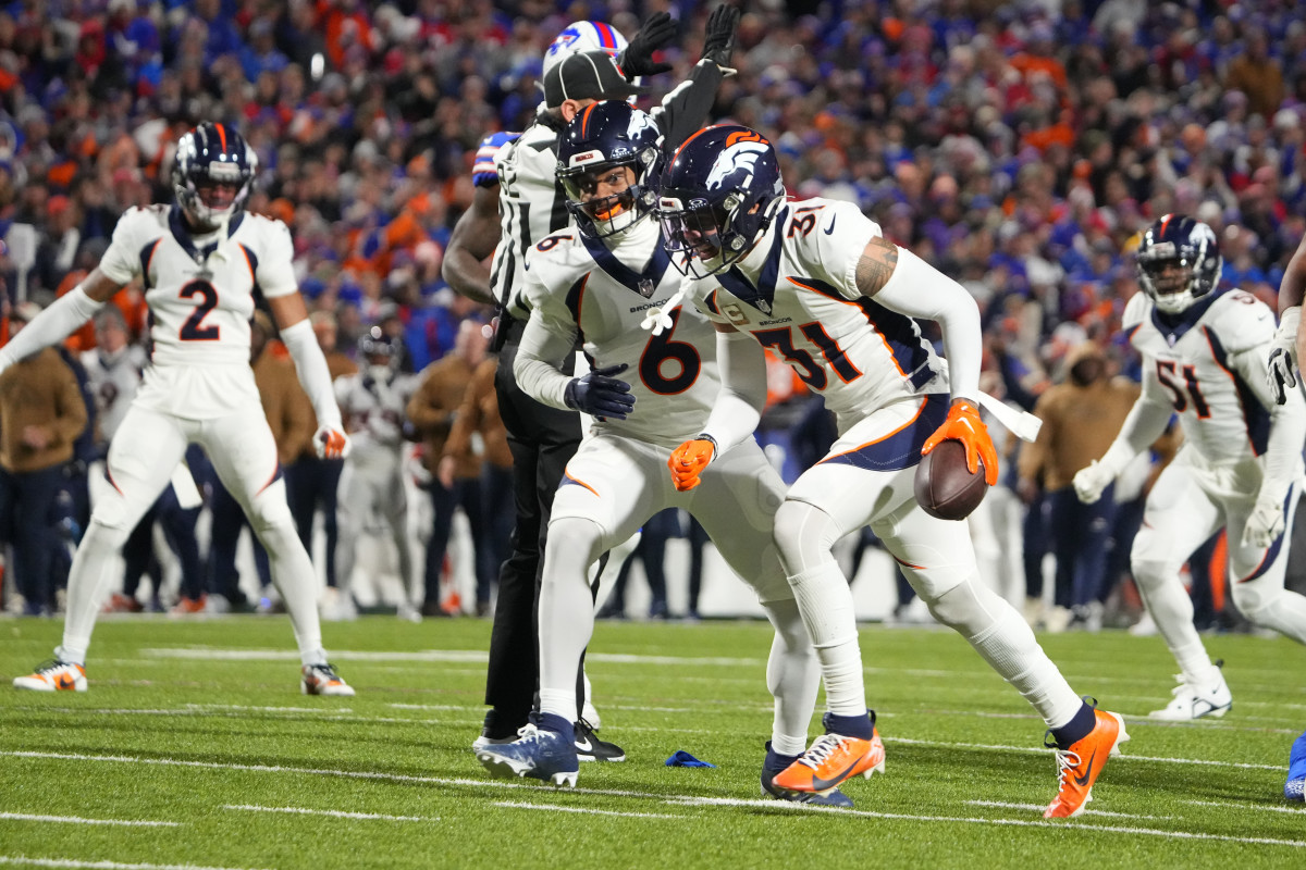 Justin Simmons Broncos